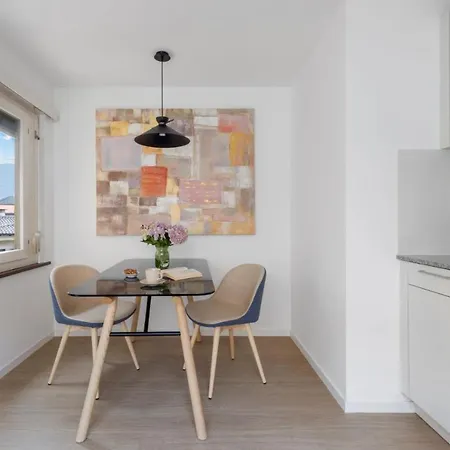 Appartement Ascona: Nostrana Apt. 3 *